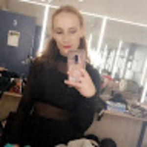 Meet your Posher, Karina